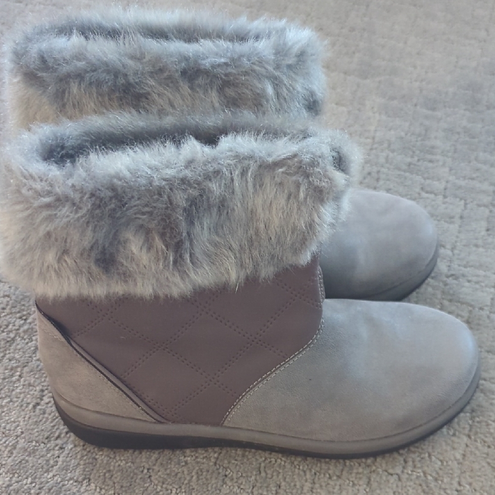 Clarks Gray Boots